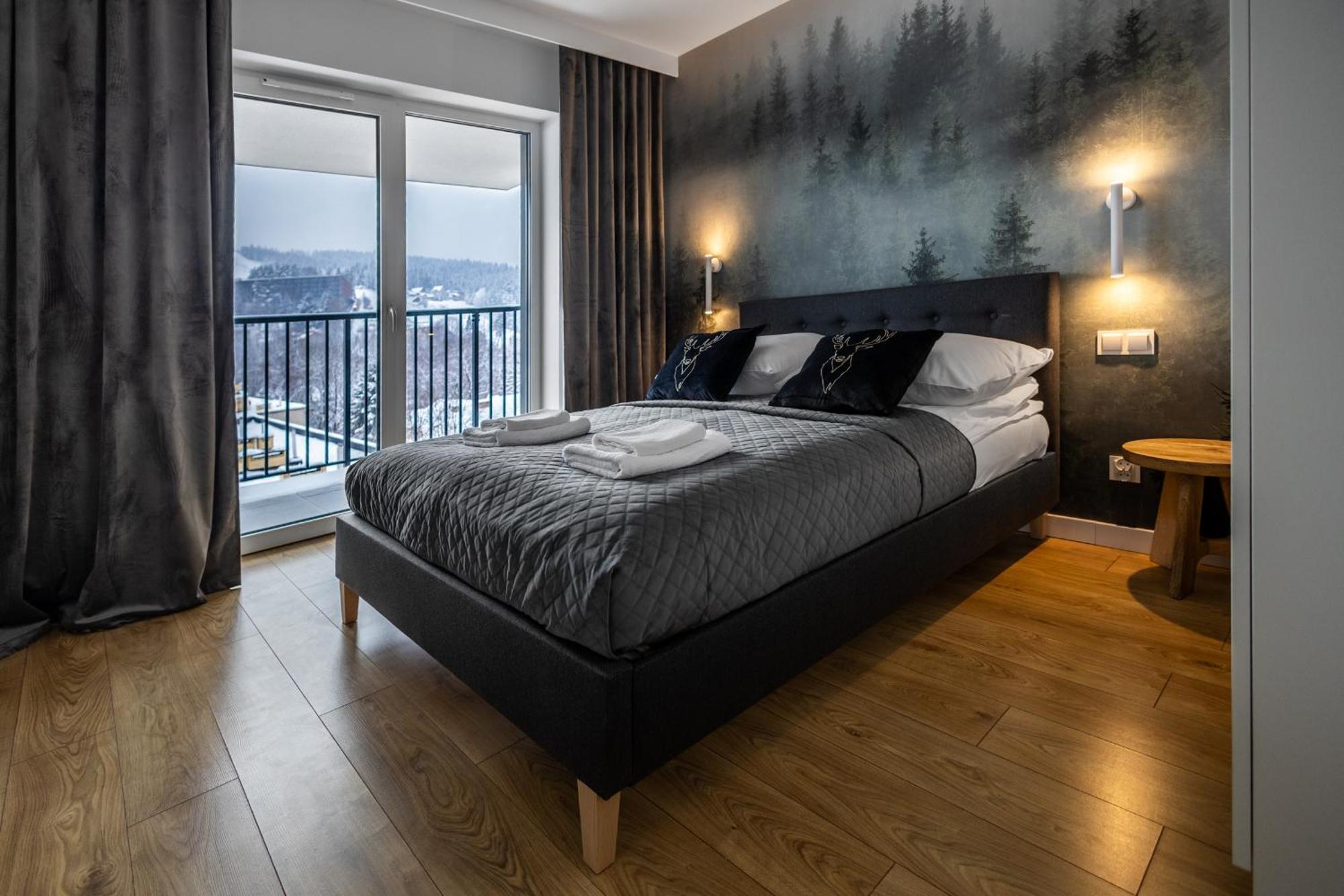 Gold Apartments Cicha 12 - Centrum - Dwie Sypialnie I Parking Krynica Zdroj Buitenkant foto